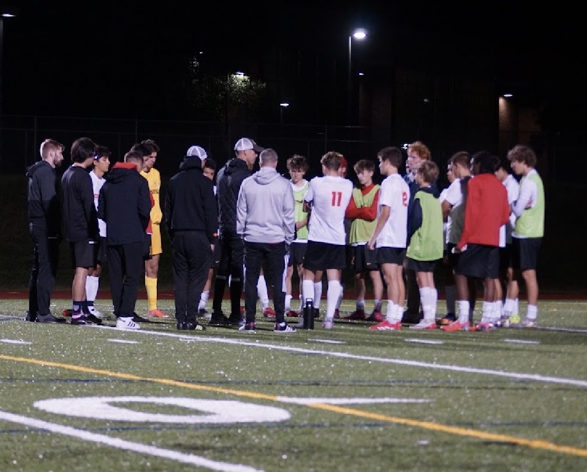 The team plotting on their 2nd half game plan