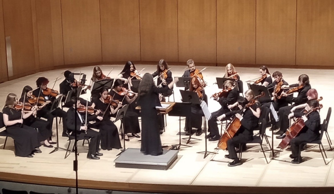 Coronado Chamber Orchestra performing at the 2025 ASTA State Festival