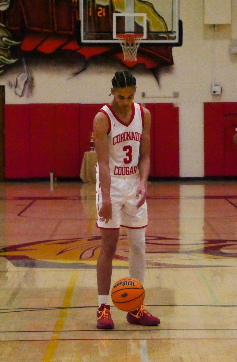 Lyrik Smith Overcomes Big Injury, Rejoins Coronado Basketball